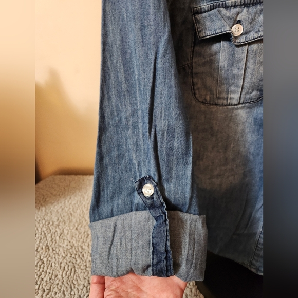 Womens Denim Button Down Long Sleeve Top - Picture 2 of 8